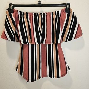 Vibe Sportswear Woman's Off the Shoulder Blouse Size Large